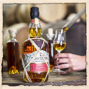 Plantation Xaymaca Special Dry Rum 700ml | Plantation