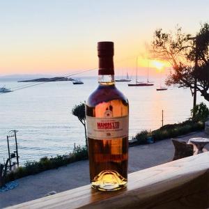 Apostolakis Manifesto Grego Aged Tsipouro 700ml | Apostolakis Distillery