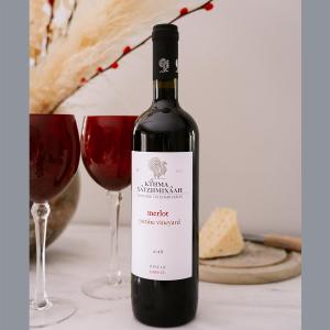 Merlot Γιατάκι Ερυθρός | ΠΓΕ Κοιλάδα Αταλάντης Ξηρός (2019) 750ml | Κτήμα Χατζημιχάλη